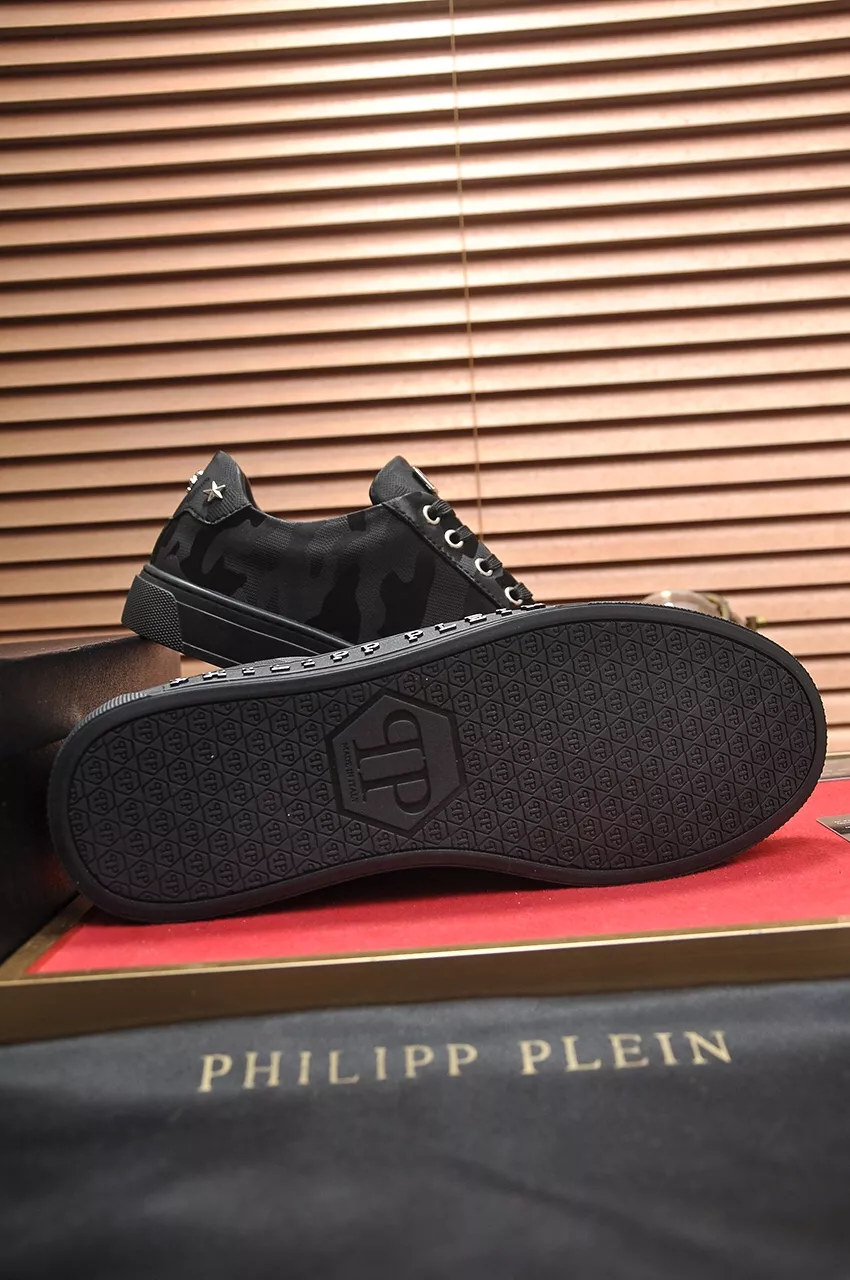 Philipp Plein PP Casual Shoes For Men Minimalist 3426