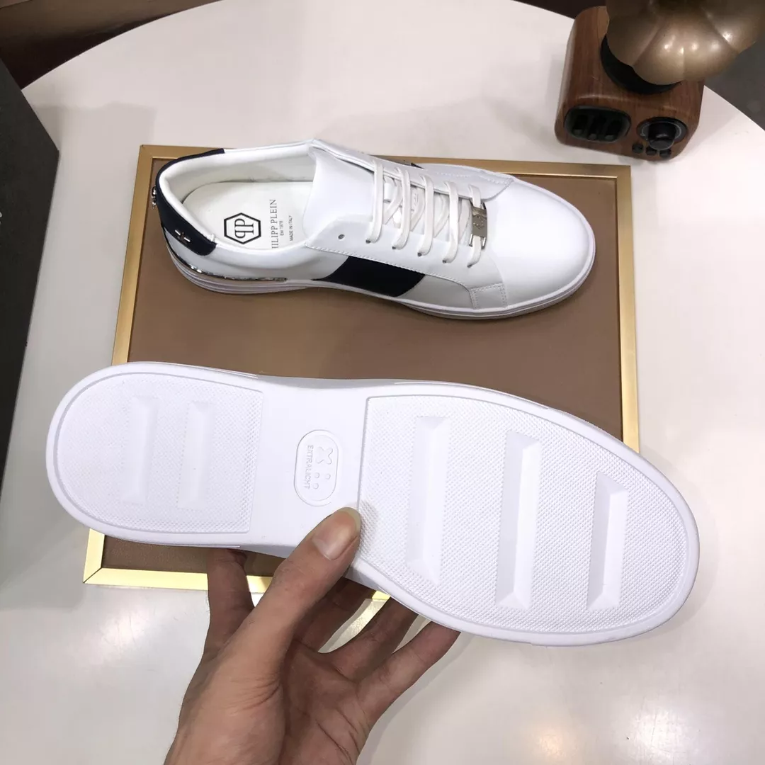 Philipp Plein PP Casual Shoes For Men Sophisticated 6759