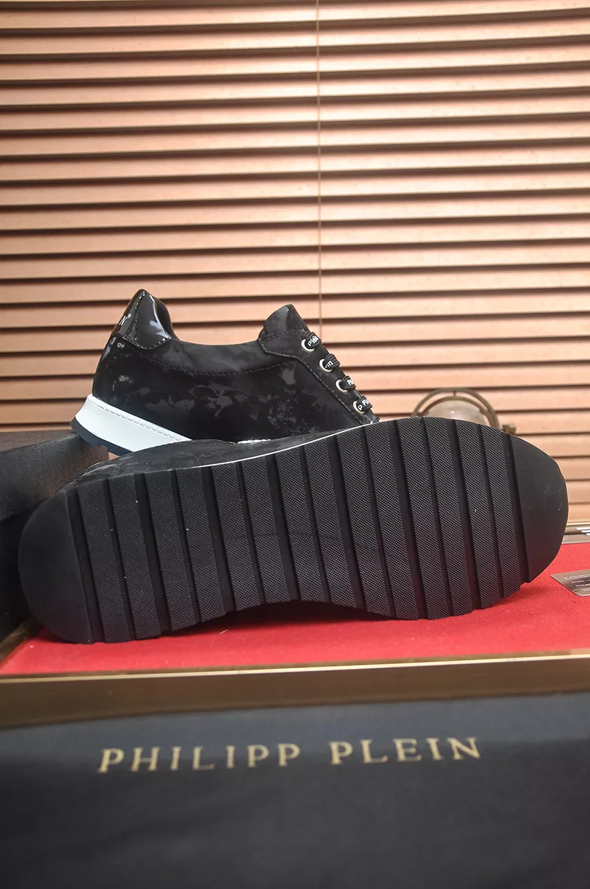 Philipp Plein PP Casual Shoes For Men Vibrant 3230