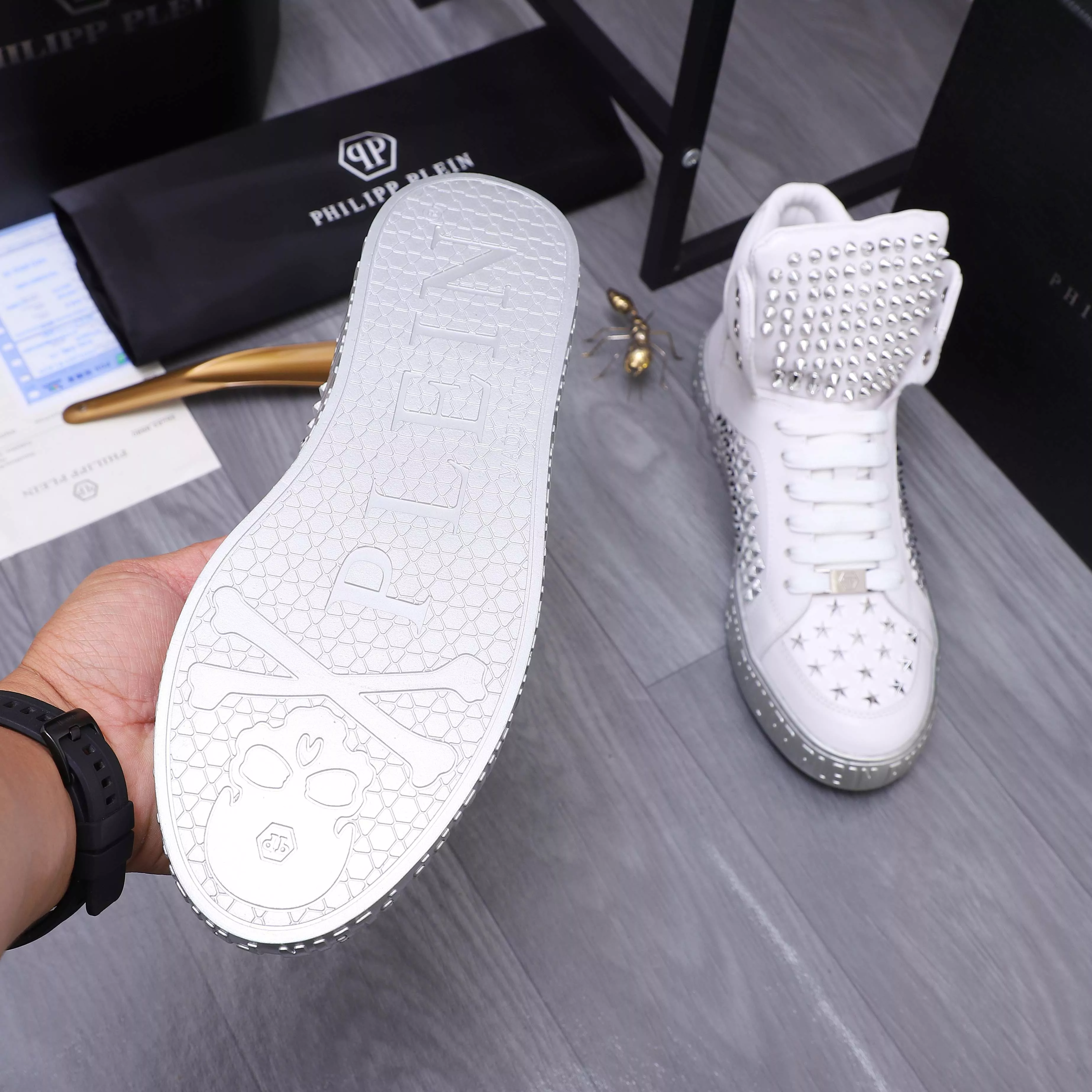 Philipp Plein PP High Tops Shoes For Men Minimalist 8376