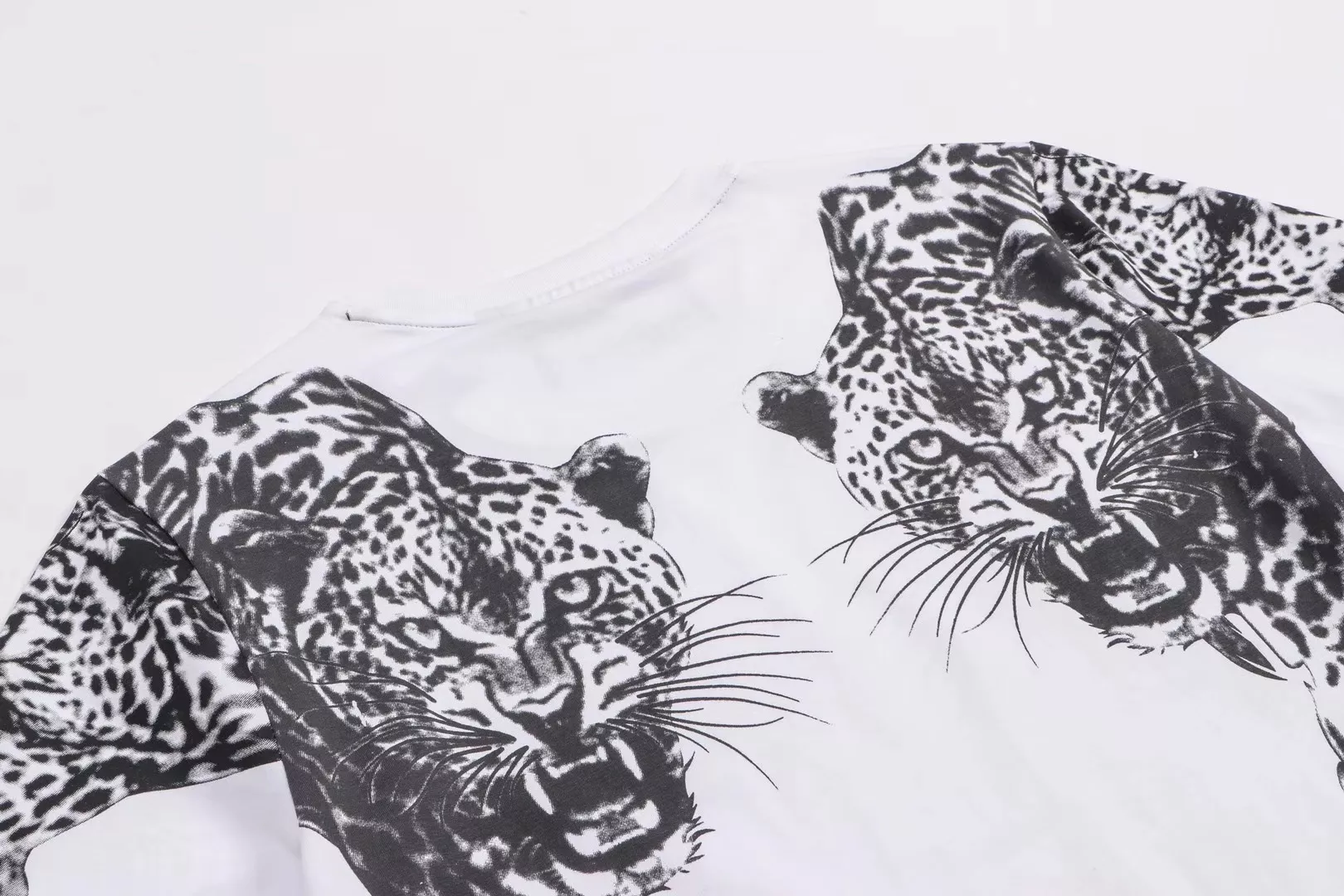 Philipp Plein PP T-Shirts Short Sleeved For Men Sophisticated 3034