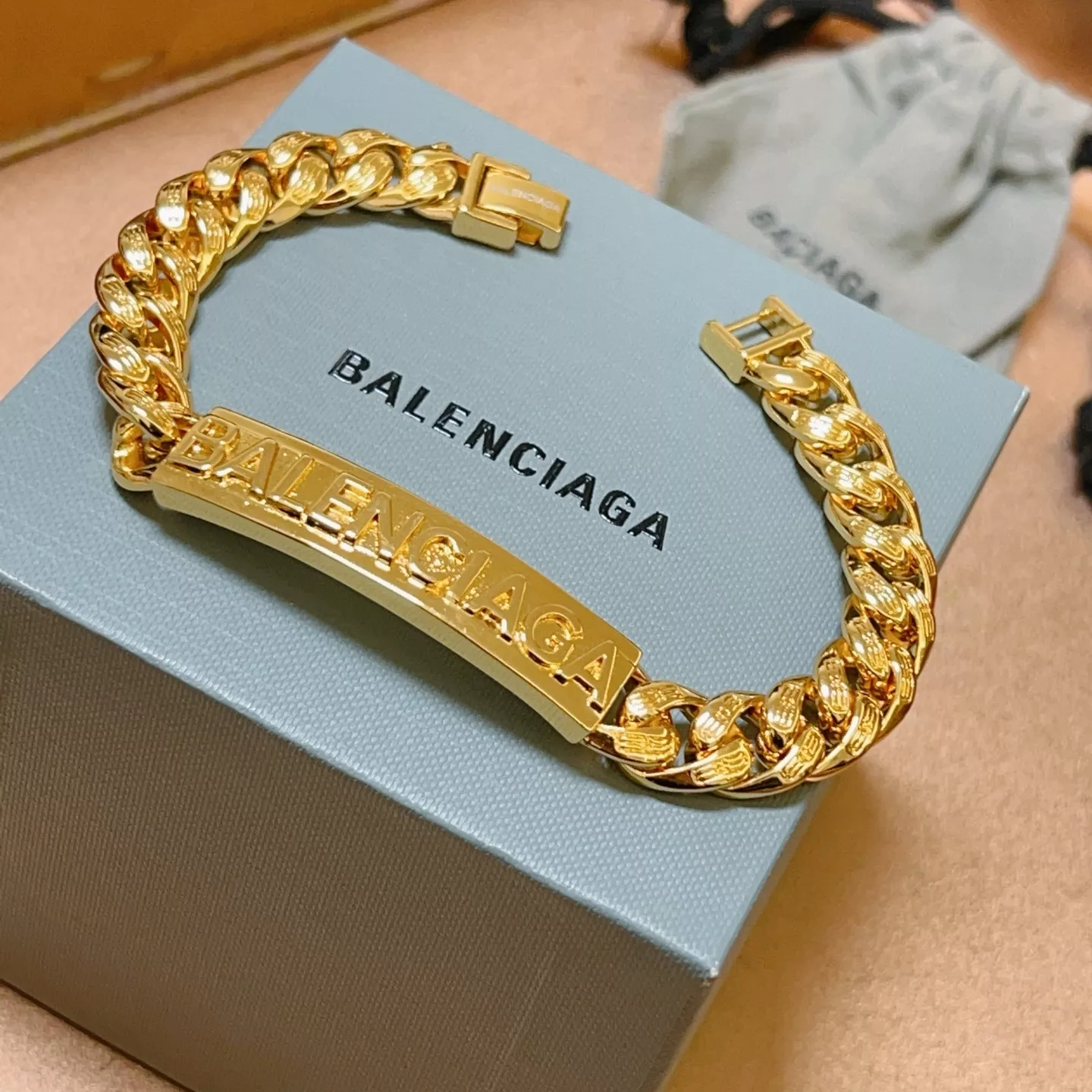 Popular 1001 Balenciaga Bracelets