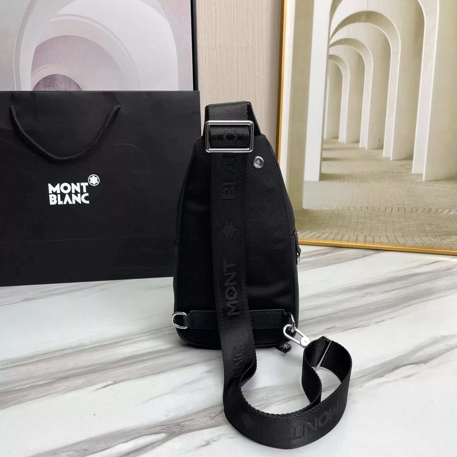 Popular 124 Mont Blanc AAA Man Messenger Bags