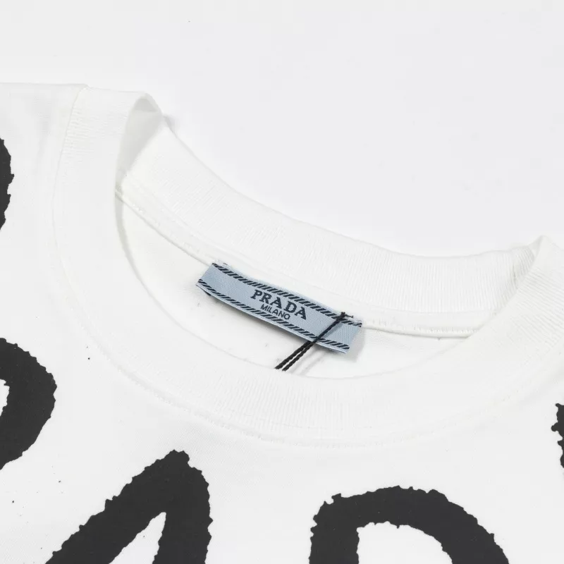 Popular 1325 Prada T-Shirts Short Sleeved For Unisex