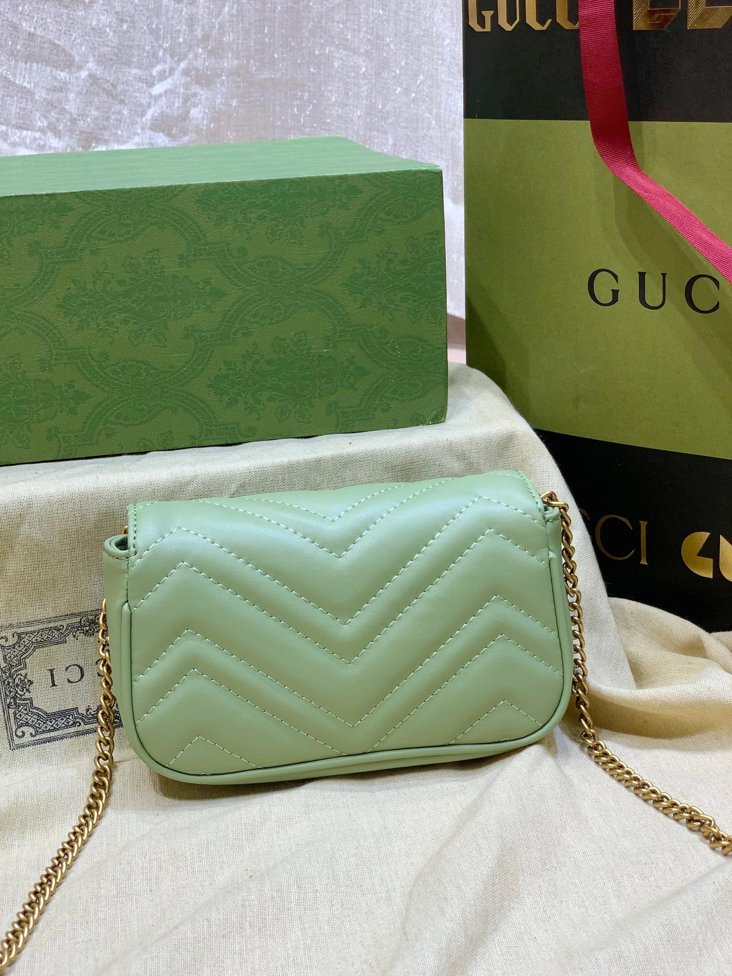 Popular 1356 Gucci AAA Quality Messenger Bags For Women
