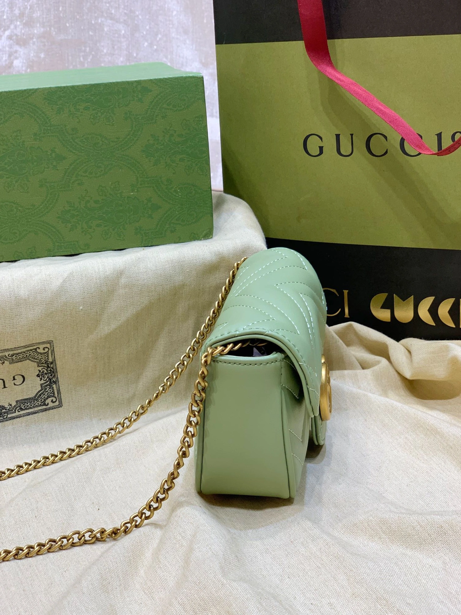 Popular 1356 Gucci AAA Quality Messenger Bags For Women