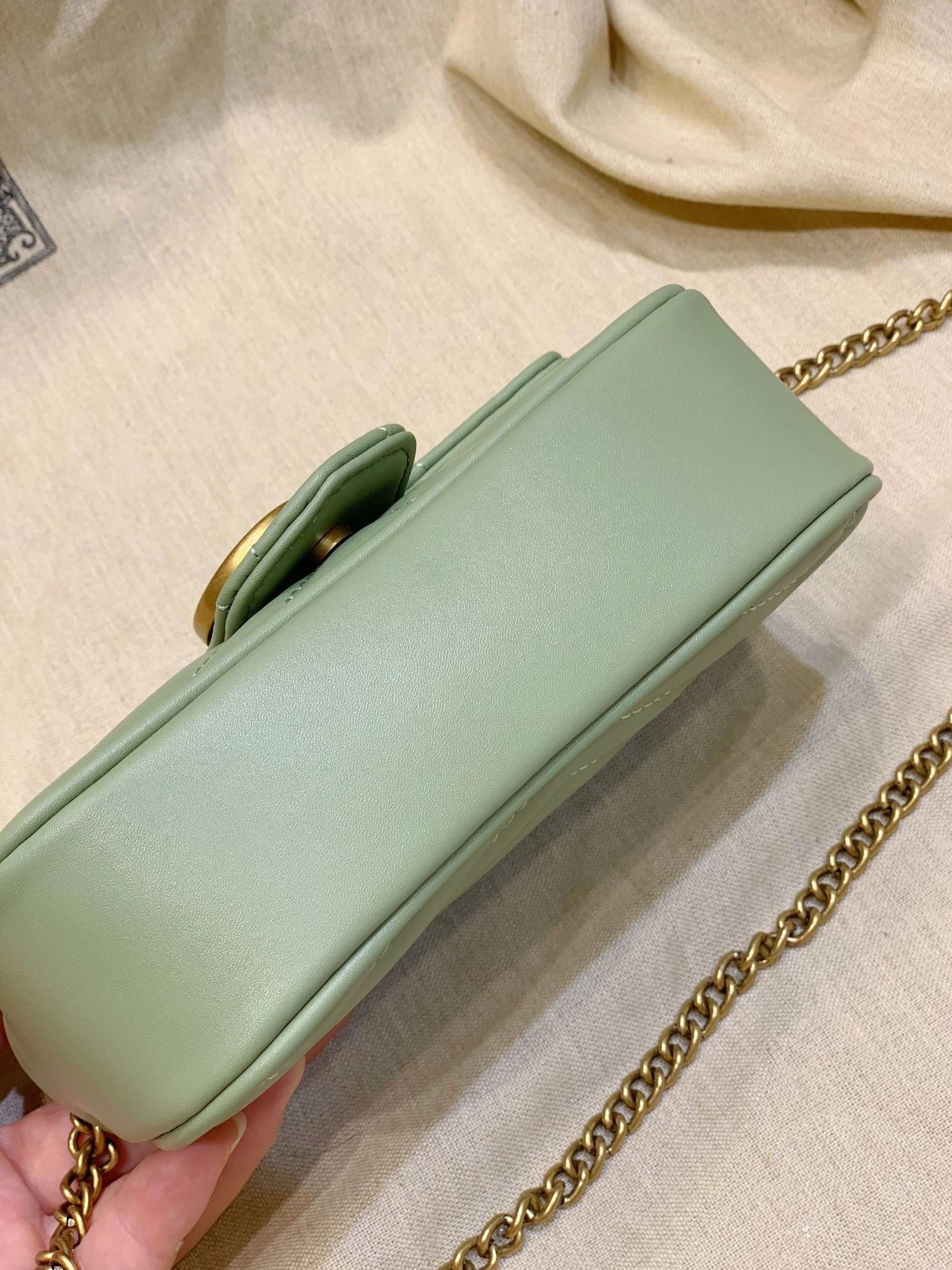 Popular 1356 Gucci AAA Quality Messenger Bags For Women