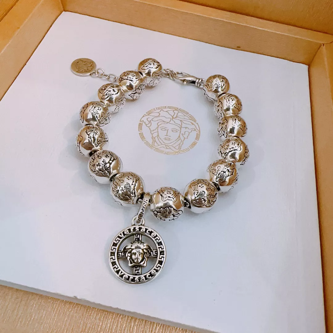 Popular 1389 Versace Bracelets