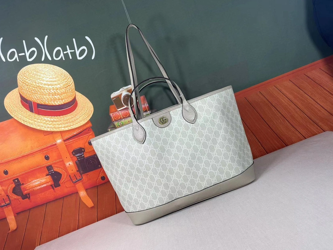 Popular 1442 Gucci AAA Quality Shoulder Bags For Women