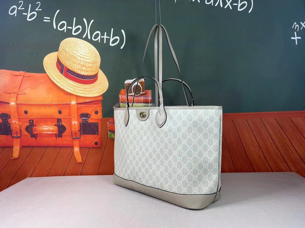 Popular 1442 Gucci AAA Quality Shoulder Bags For Women