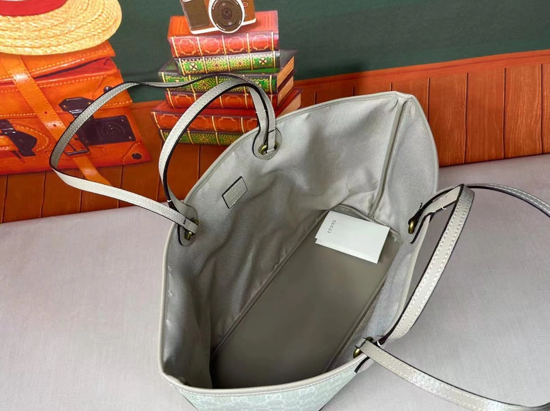 Popular 1442 Gucci AAA Quality Shoulder Bags For Women
