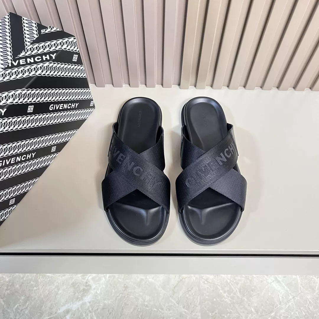 Popular 1479 Givenchy Slippers For Men