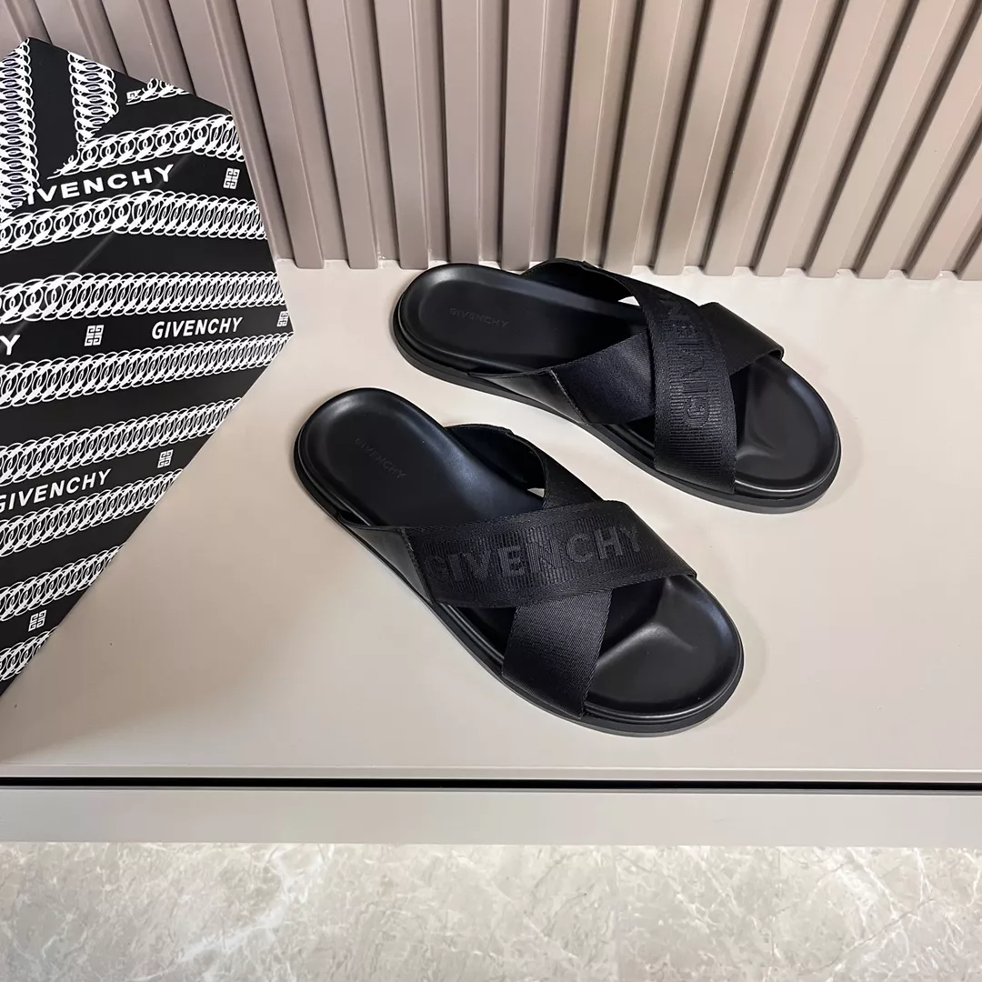 Popular 1479 Givenchy Slippers For Men