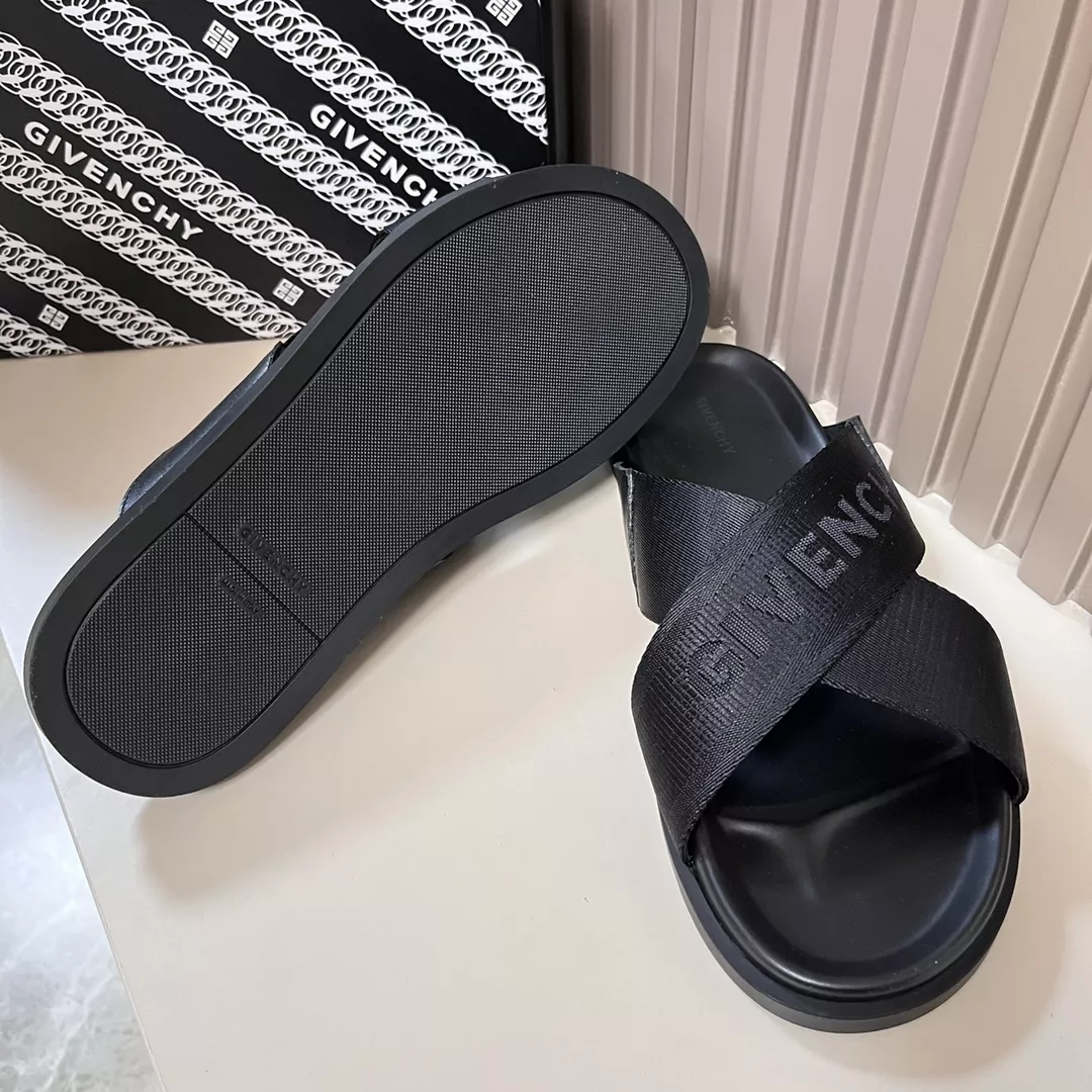 Popular 1479 Givenchy Slippers For Men