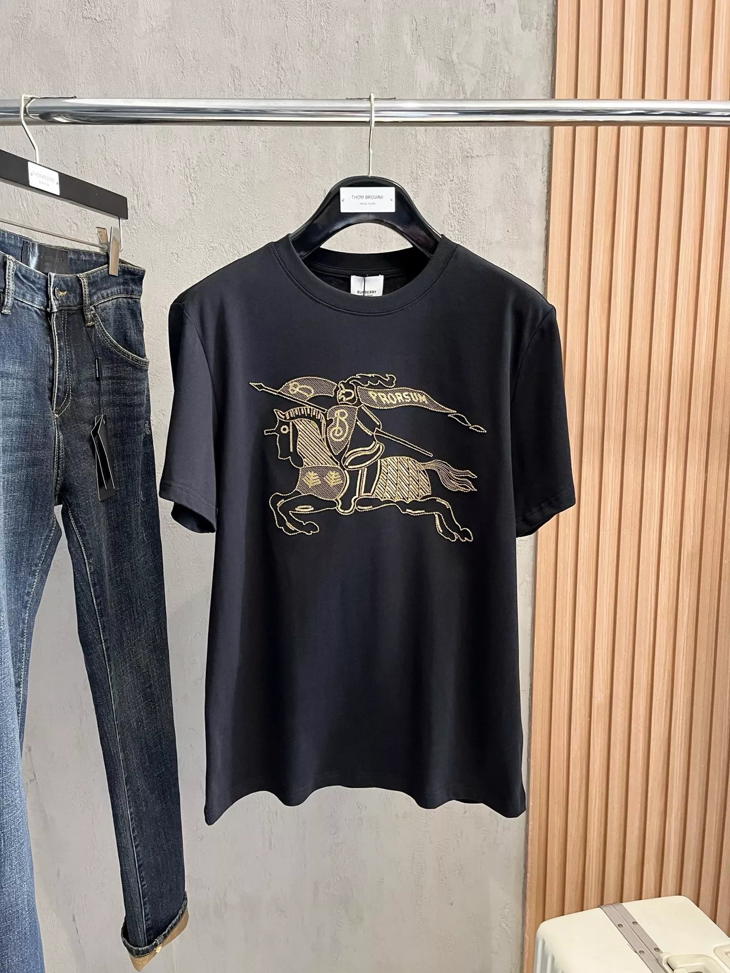 Popular 1496 Burberry T-Shirts Short Sleeved For Unisex