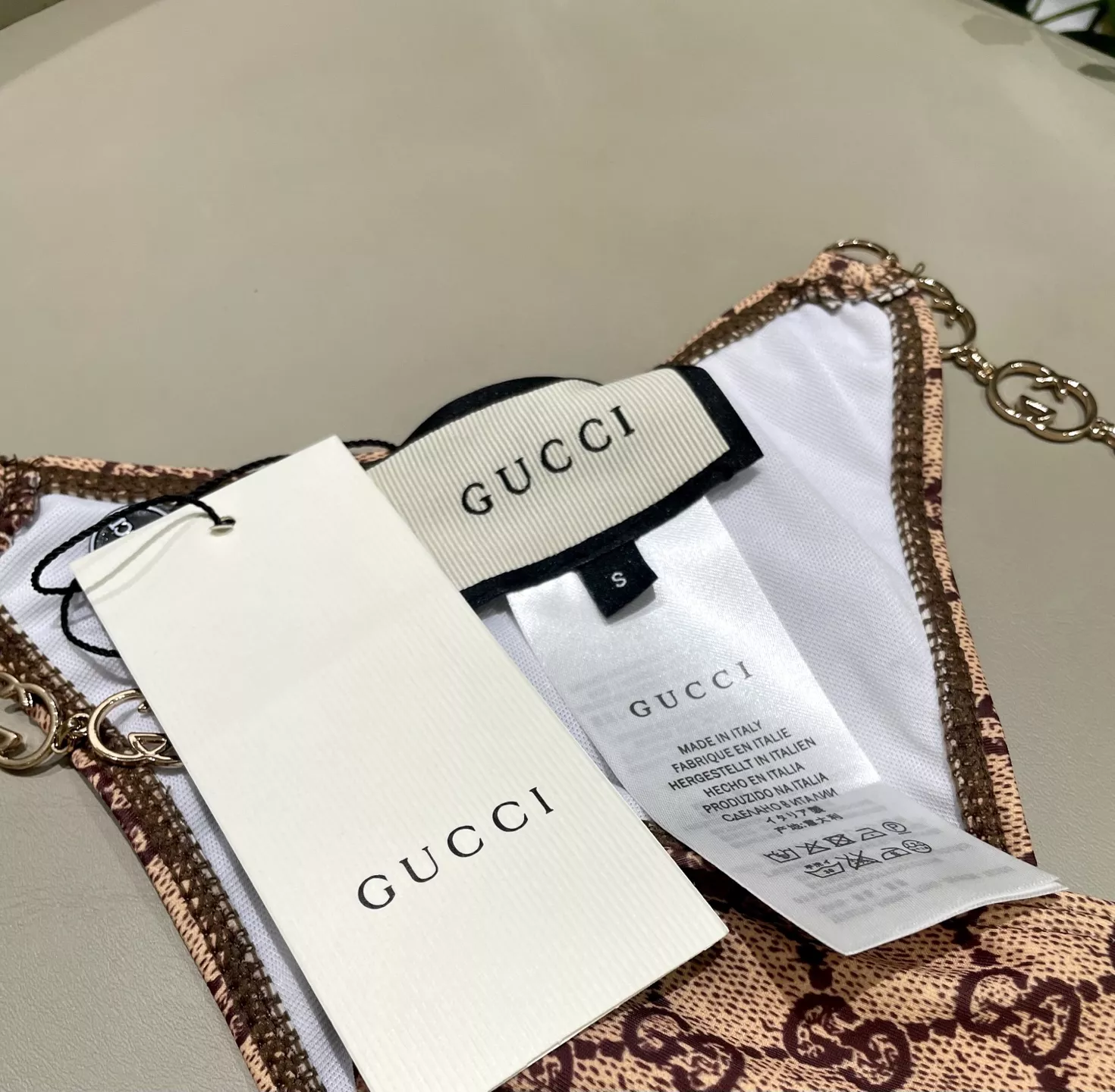 Popular 1696 Gucci Swimming & Bathing Suits For Women