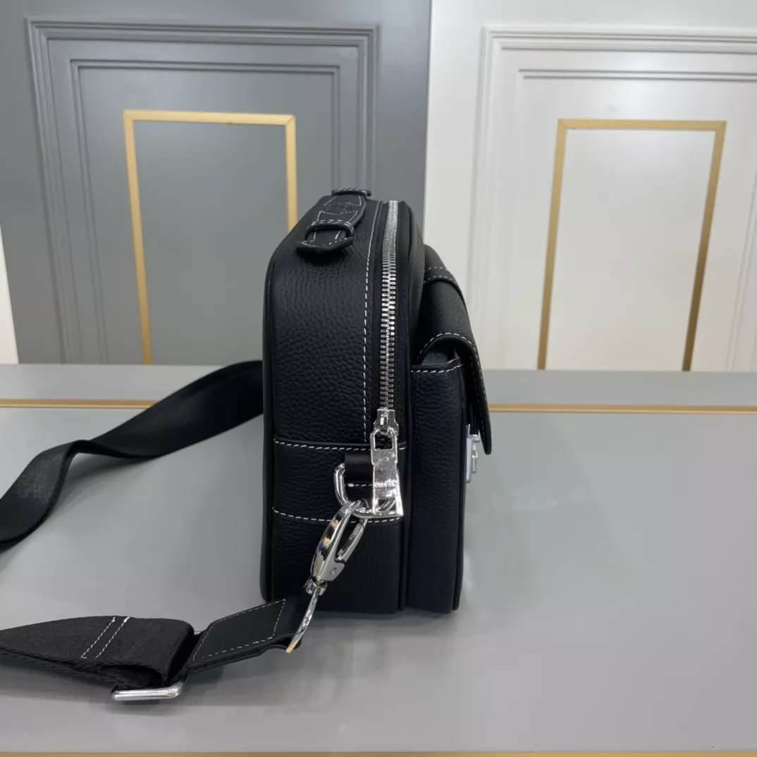 Popular 1893 Hermes AAA Man Messenger Bags