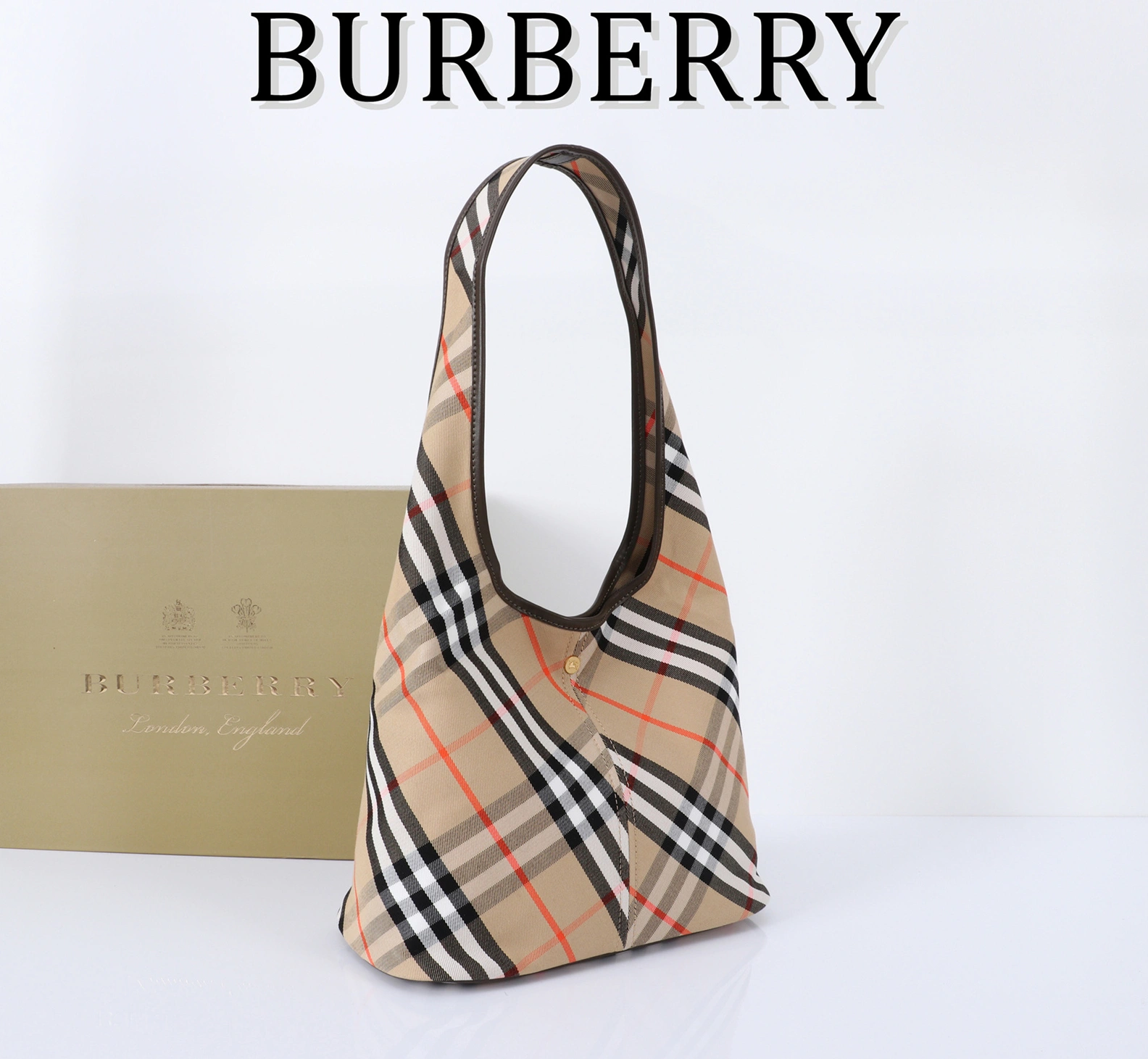 Popular 1948 Burberry AAA Quality Shoulder Bags For Women