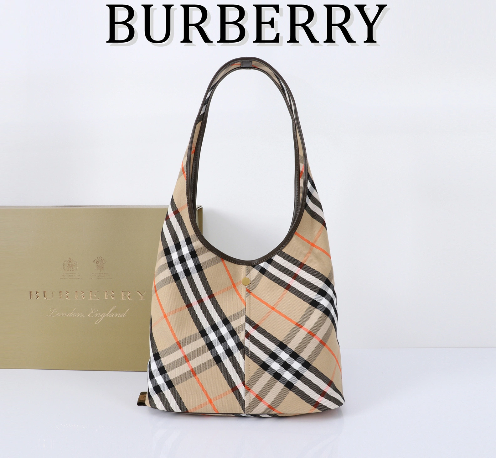 Popular 1948 Burberry AAA Quality Shoulder Bags For Women