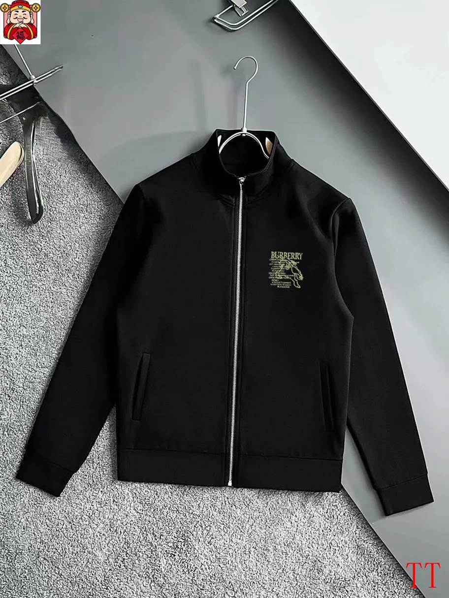 Popular 2086 Burberry Tracksuits Long Sleeved For Men