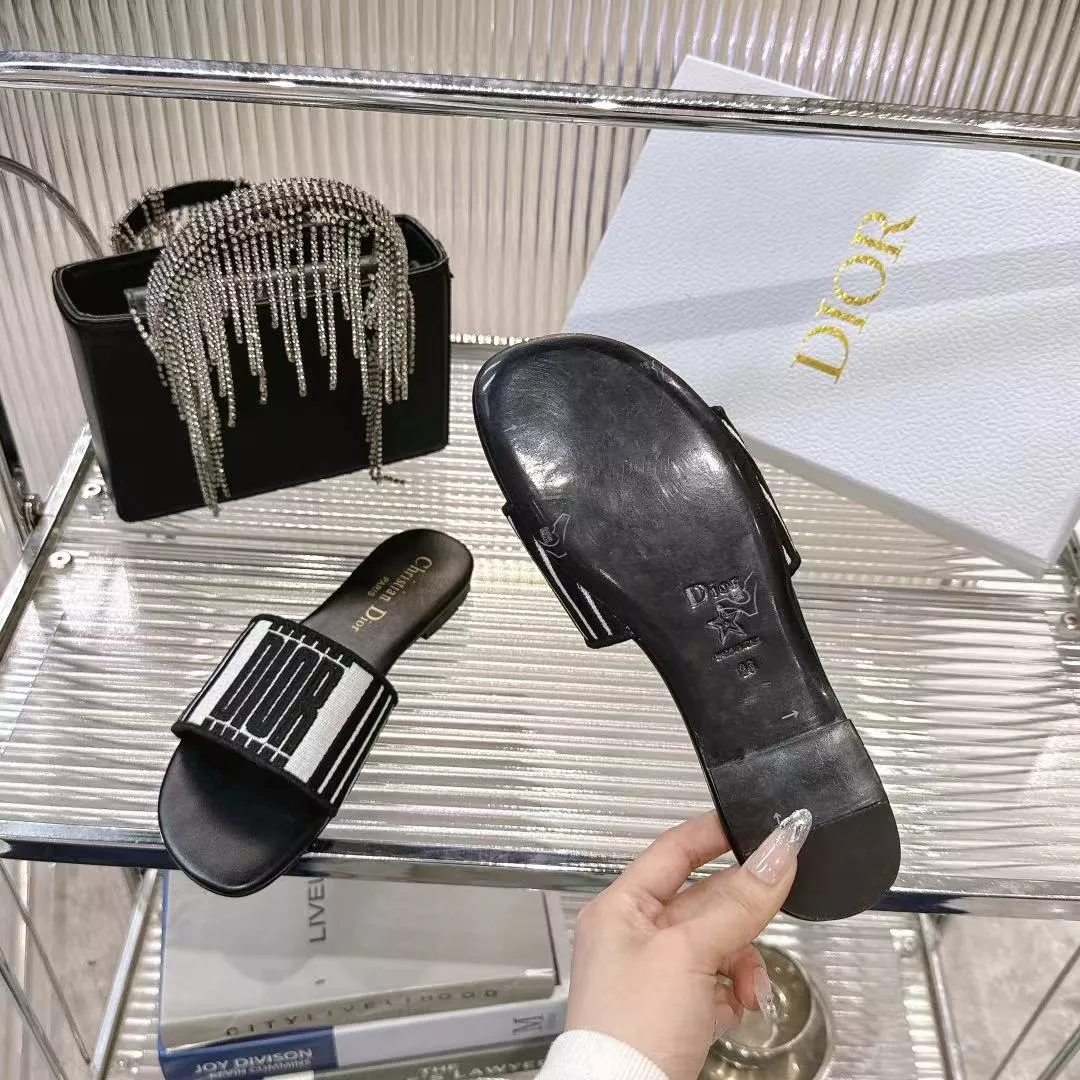 Popular 2094 Christian Dior Slippers For Women