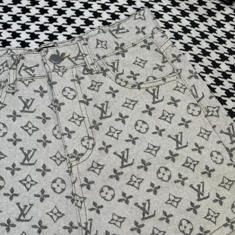 Popular 2187 Louis Vuitton LV Jeans For Women