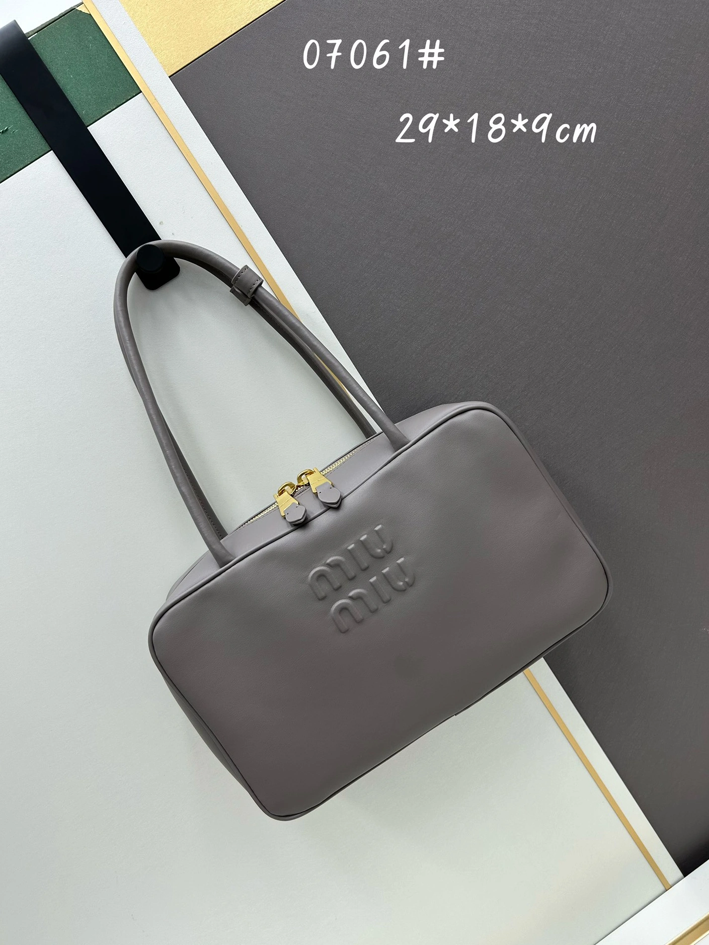 Popular 2384 MIU MIU AAA Quality Handbags For Women