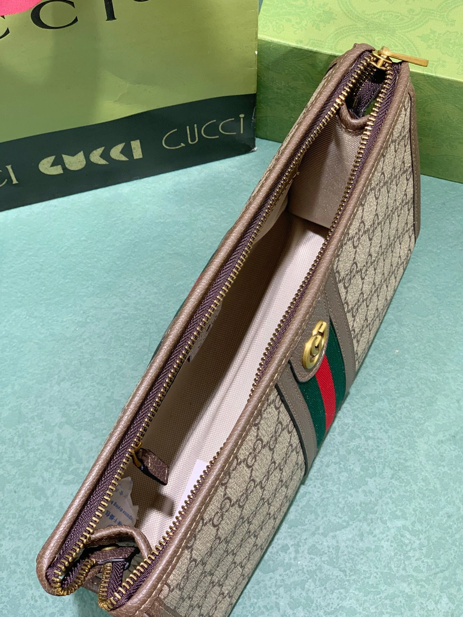 Popular 2465 Gucci AAA Quality Wallets For Women