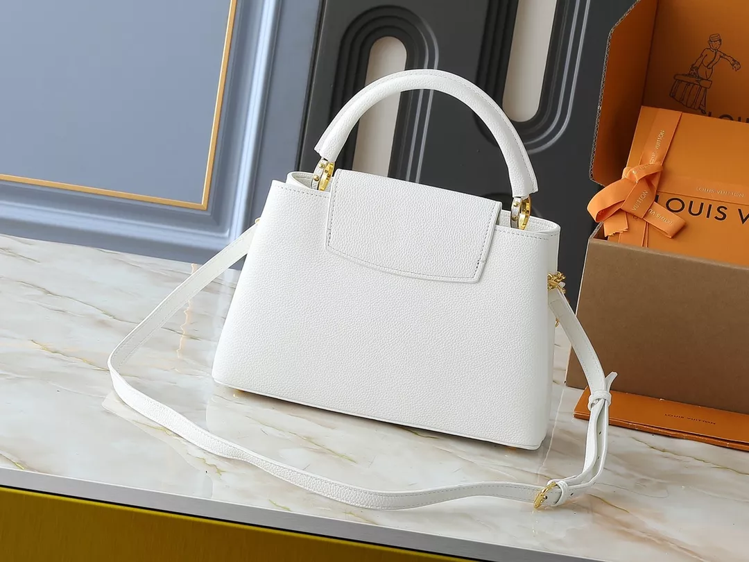 Popular 2491 Louis Vuitton AAA Quality Messenger Bags For Women