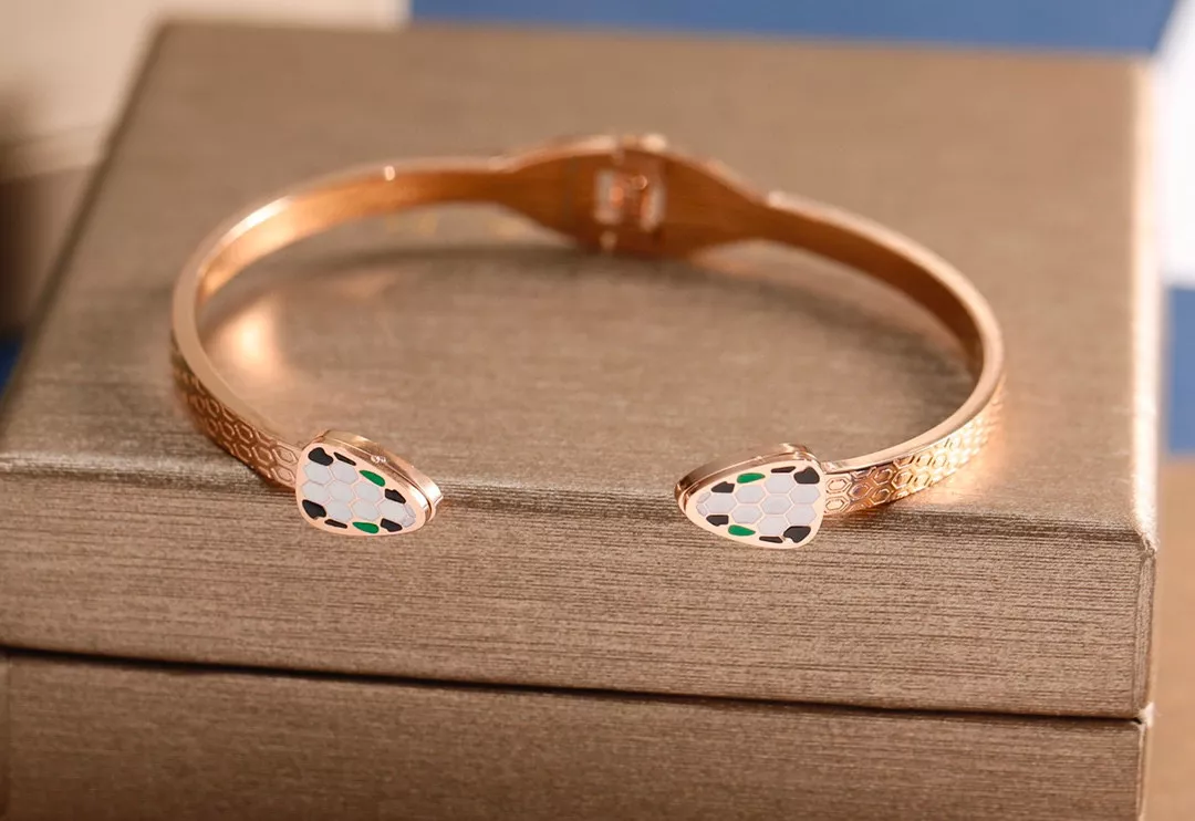 Popular 2499 Bvlgari Bracelets