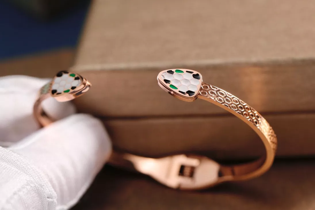 Popular 2499 Bvlgari Bracelets