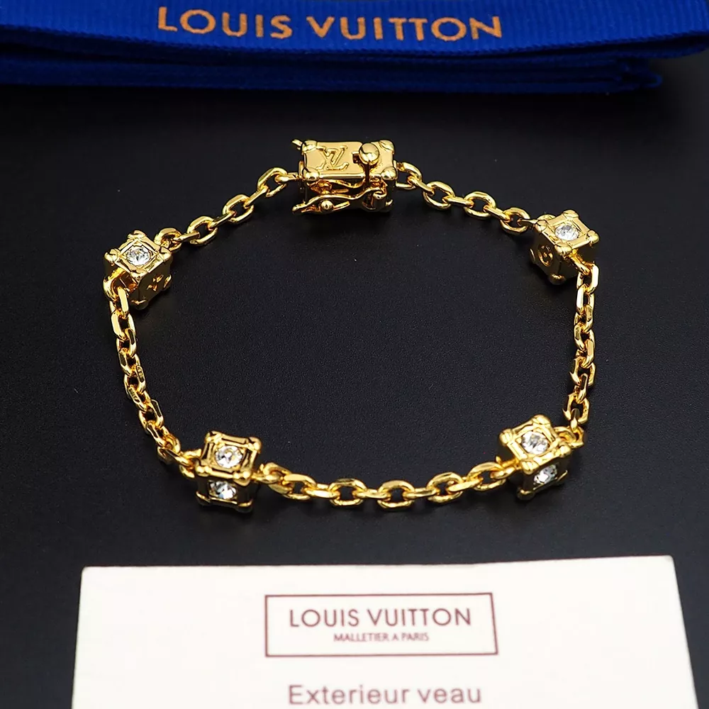 Popular 2567 Louis Vuitton LV Bracelets