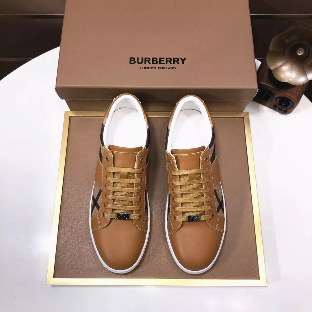 Popular 2608 Burberry Casual Shoes For Men