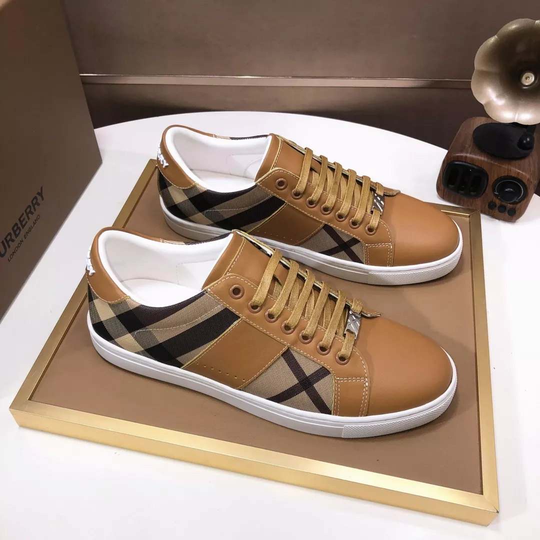 Popular 2608 Burberry Casual Shoes For Men