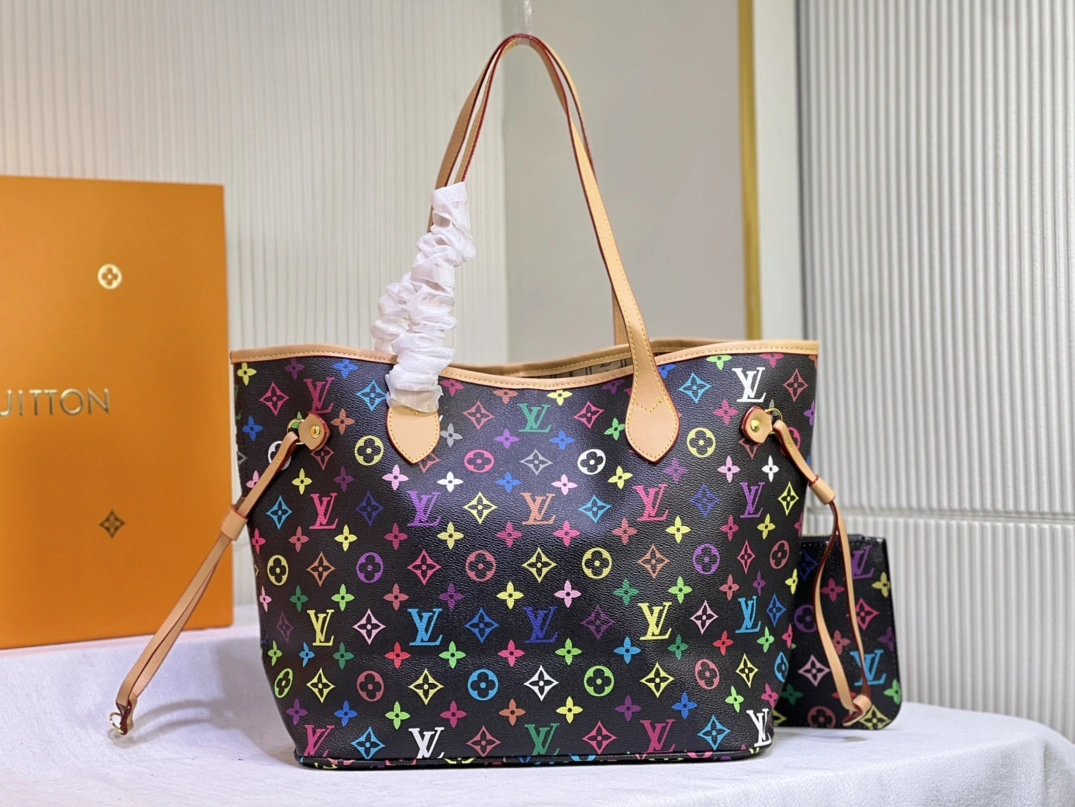 Popular 2738 Louis Vuitton AAA Quality Shoulder Bags For Women