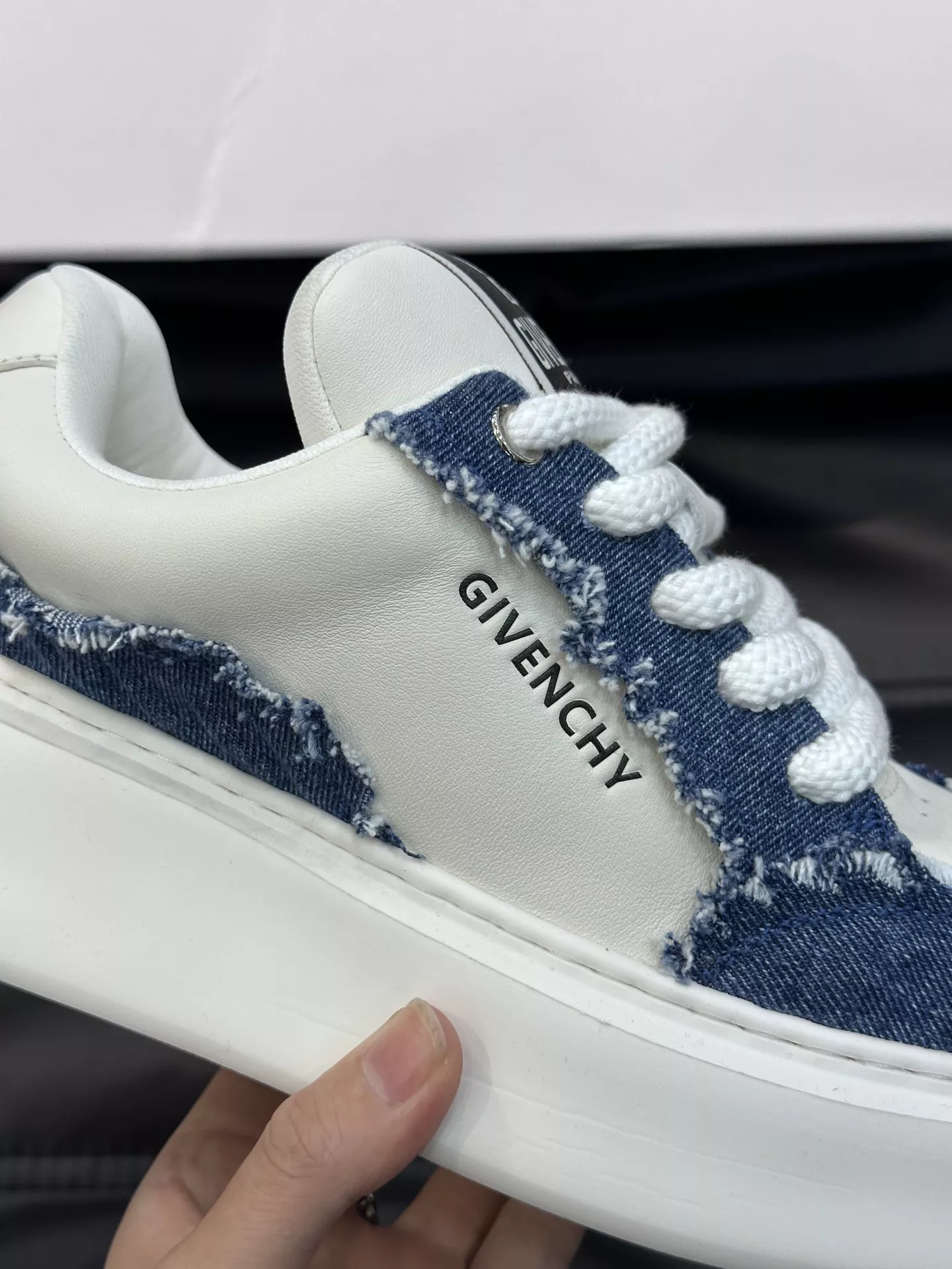 Popular 2747 Givenchy Casual Shoes For Men