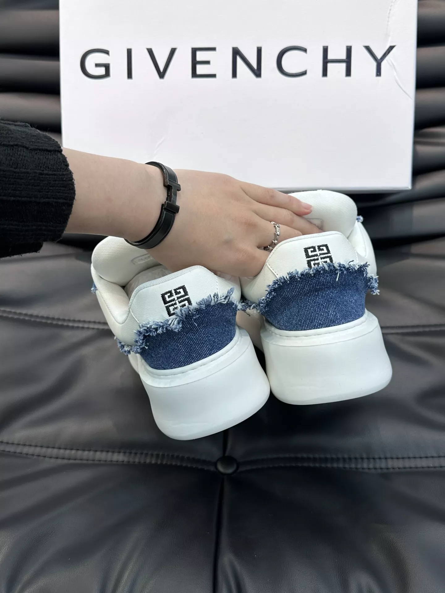 Popular 2747 Givenchy Casual Shoes For Men