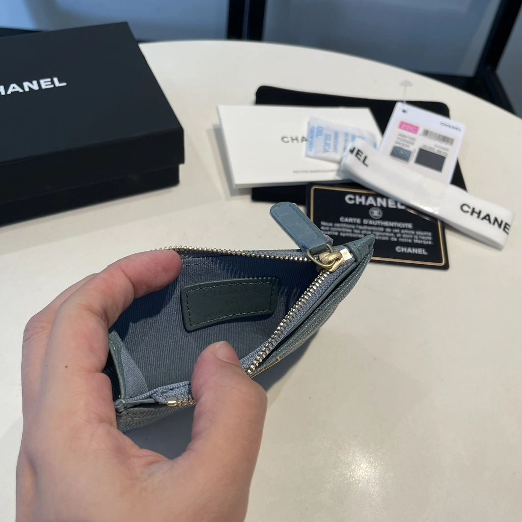 Popular 2763 Chanel AAA Quality Card Case For Women