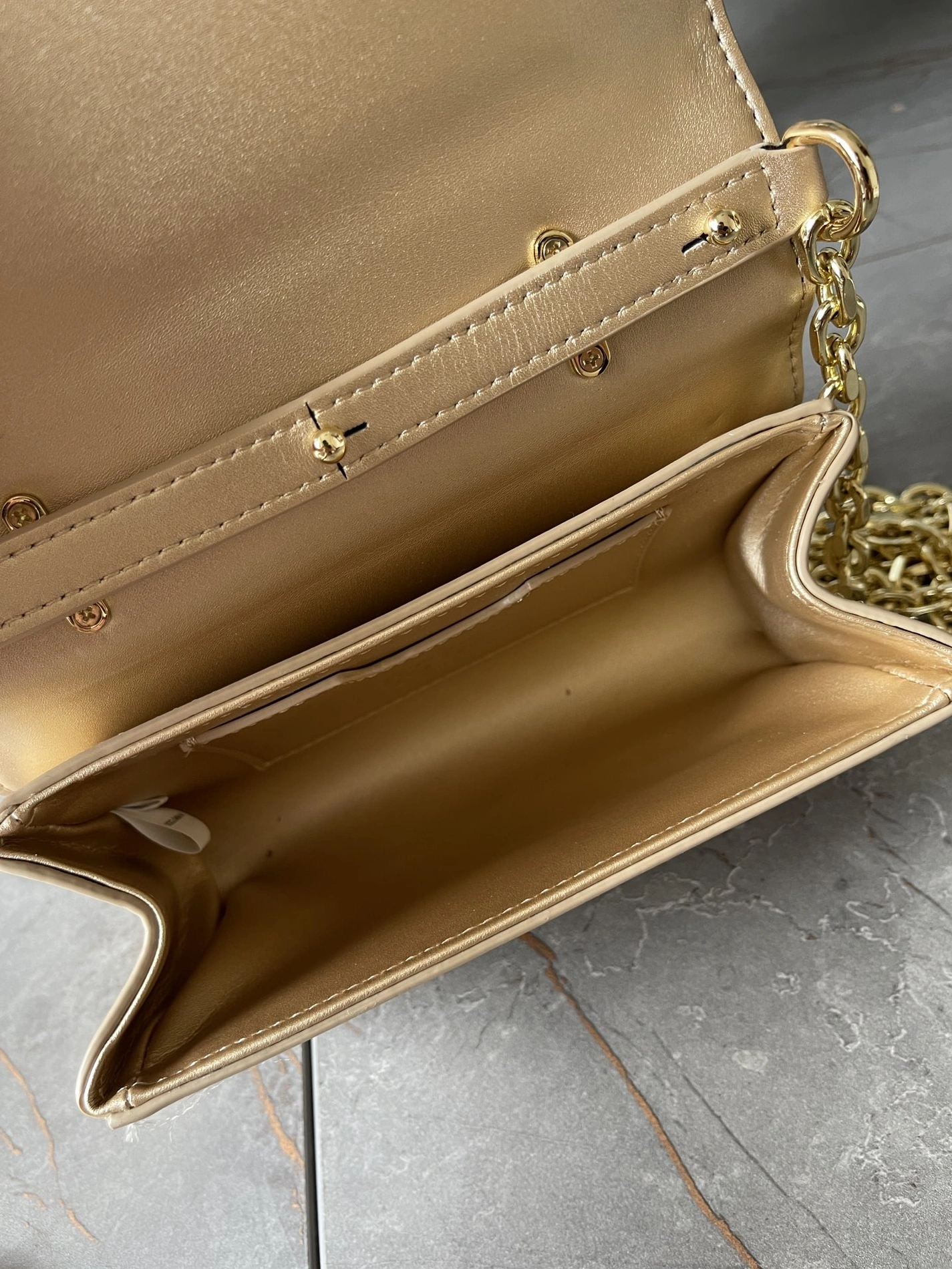 Popular 2816 Dolce & Gabbana D&G AAA Quality Messenger Bags For Women