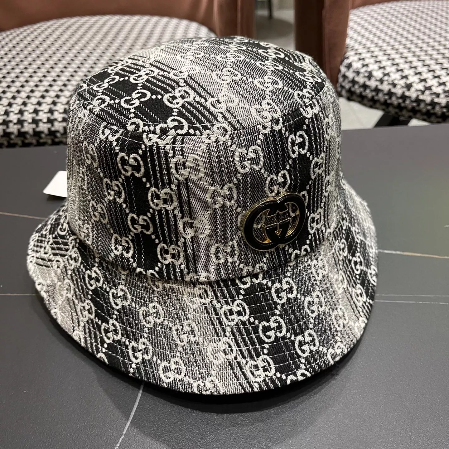 Popular 2863 Gucci Caps