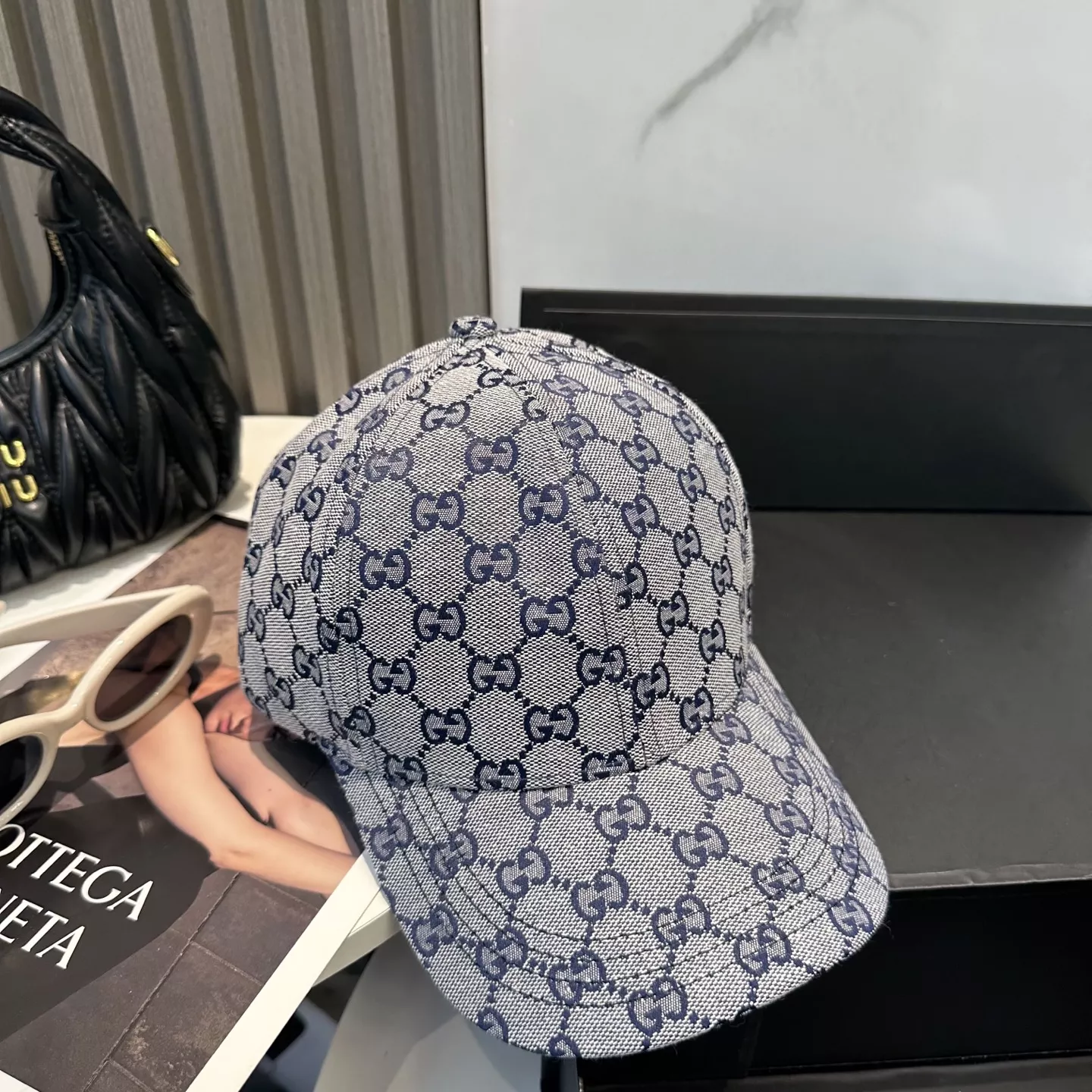Popular 2989 Gucci Caps