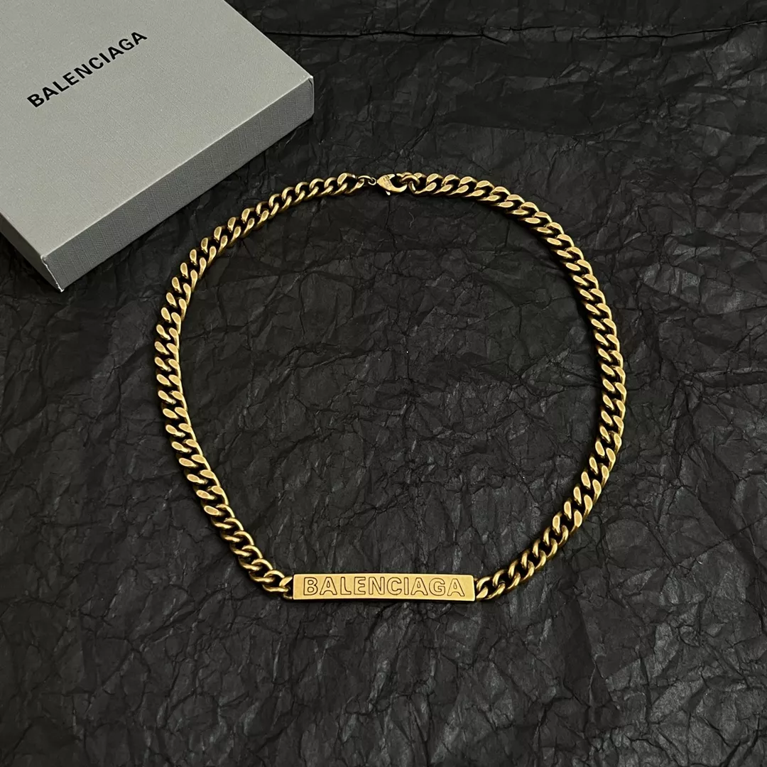 Popular 3140 Balenciaga Necklaces