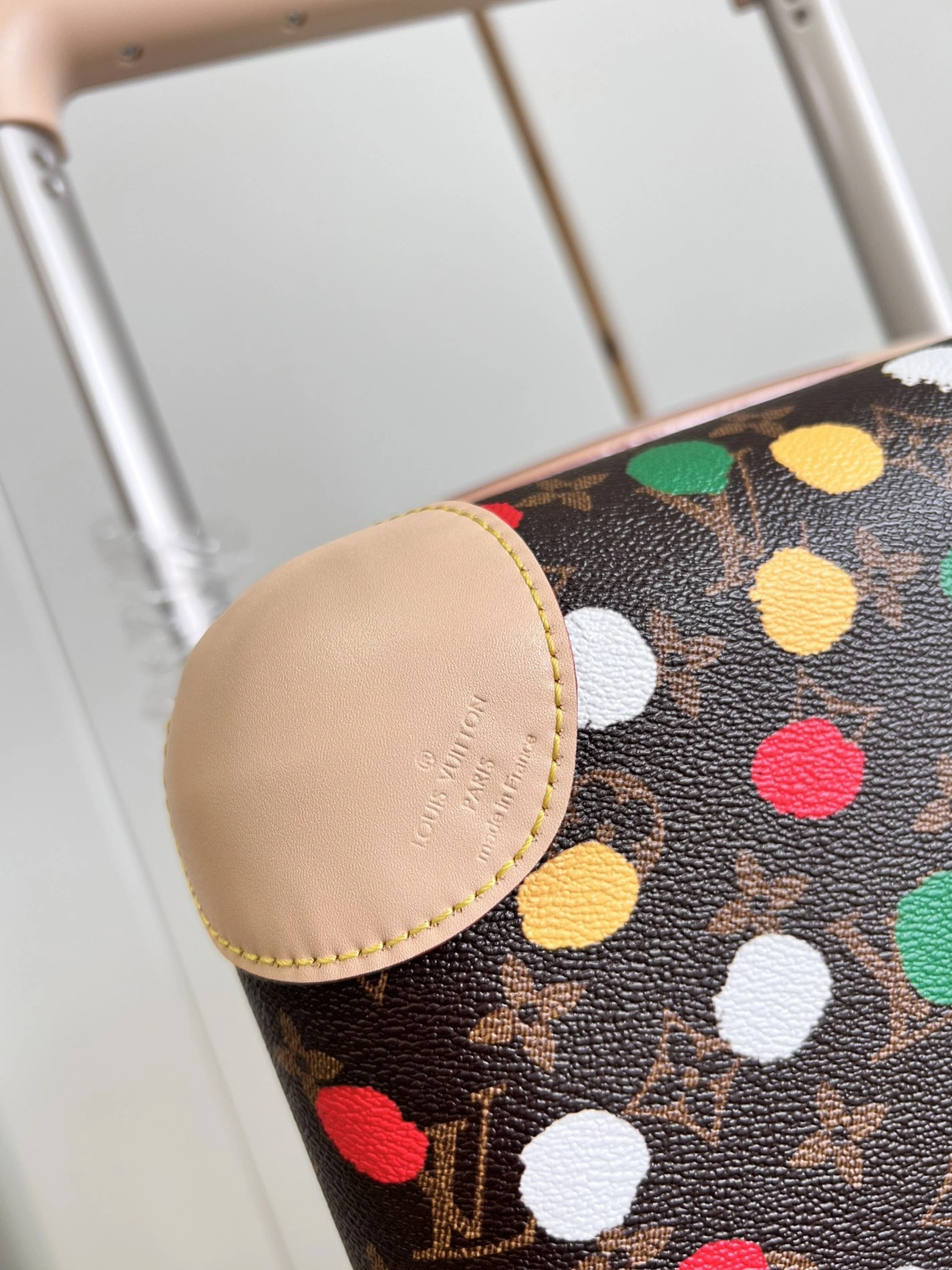 Popular 3165 Louis Vuitton Luggage