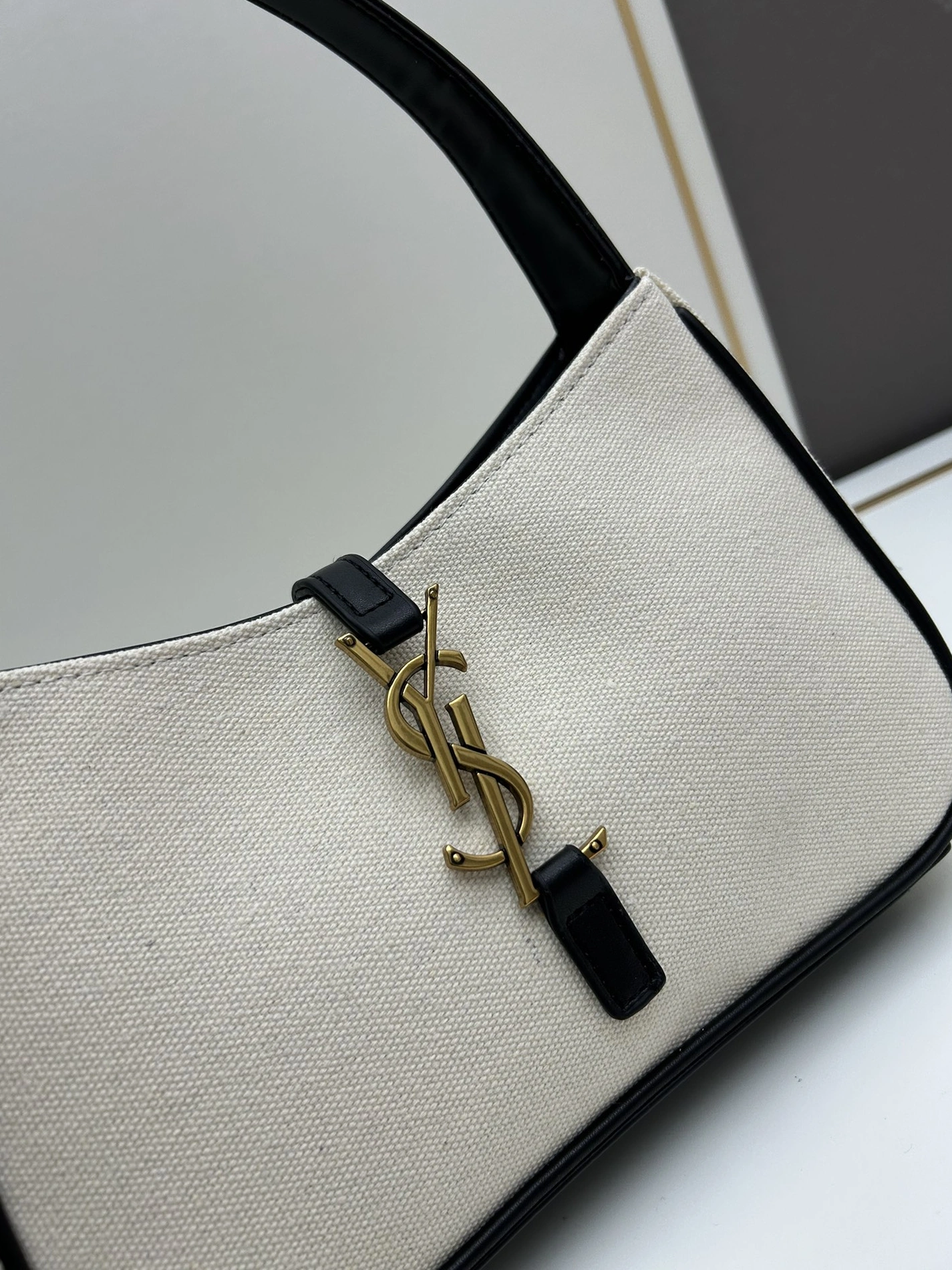 Popular 332 Yves Saint Laurent YSL AAA Quality Shoulder Bags For Women