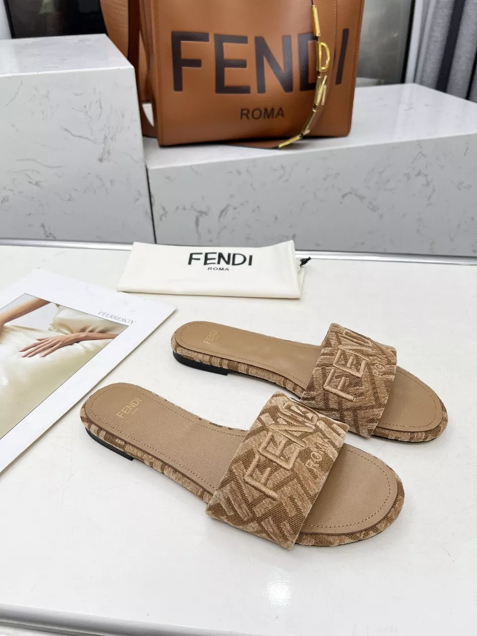 Popular 3387 Fendi Slippers For Women