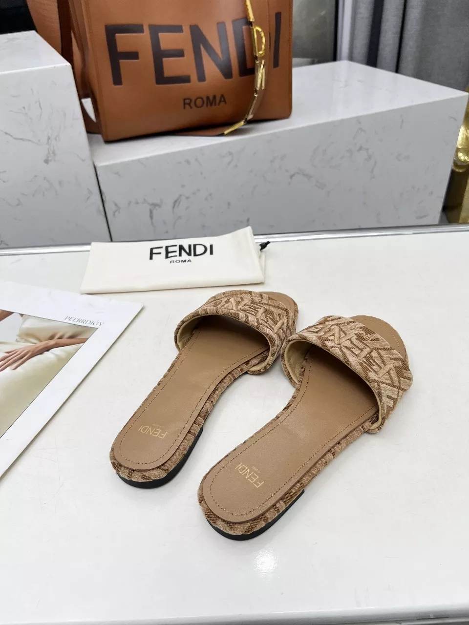 Popular 3387 Fendi Slippers For Women