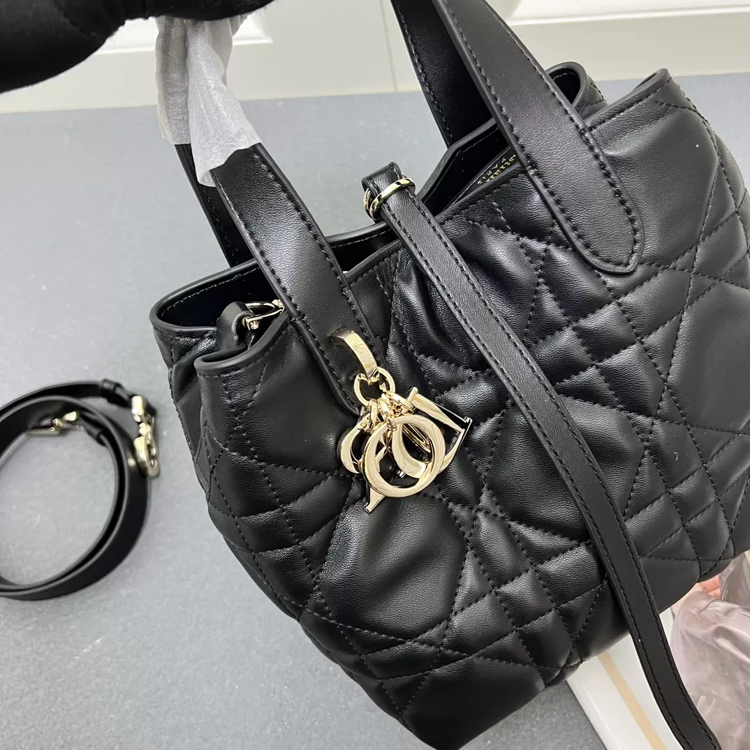 Popular 3407 Christian Dior AAA Quality Handbags For Women