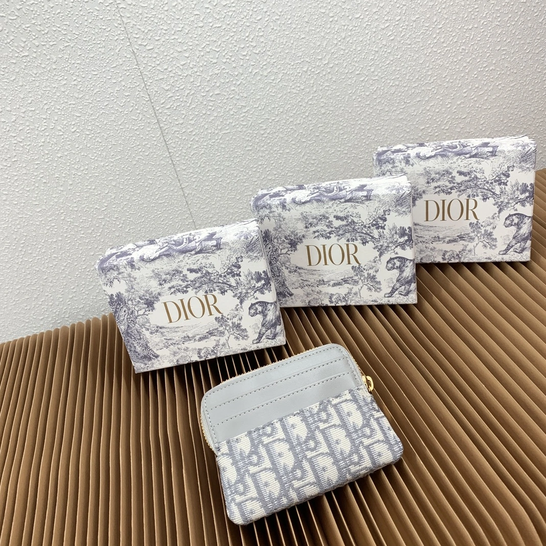 Popular 3582 Christian Dior Wallets