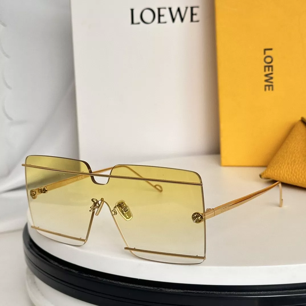 Popular 393 LOEWE AAA Quality Sunglasses