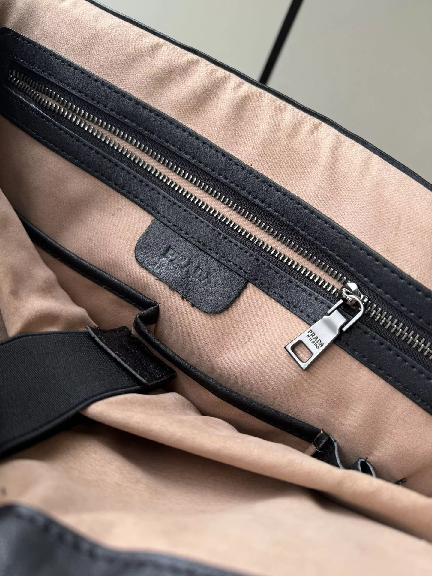 Popular 4178 Prada AAA Man Handbags